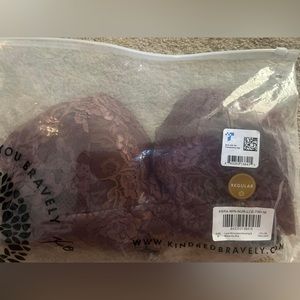 NWT Lace Minimalist Nursing & Maternity Bra- Twilight